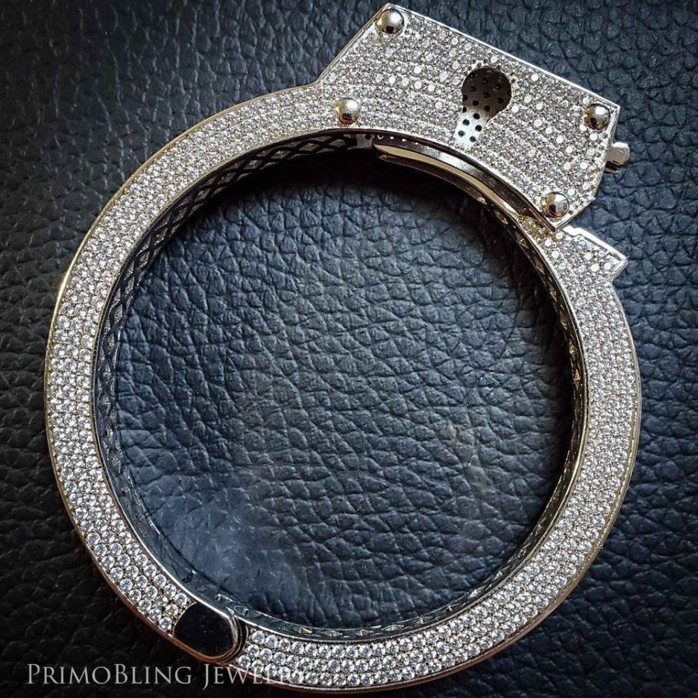 Handcuff Bracelet - Picture 3 of 3